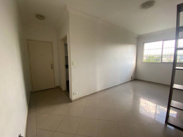 Apartamento para Venda em Taboão da Serra - 5