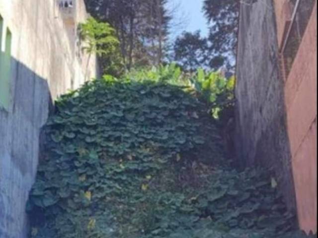 Terreno para Venda em Taboão da Serra - 2