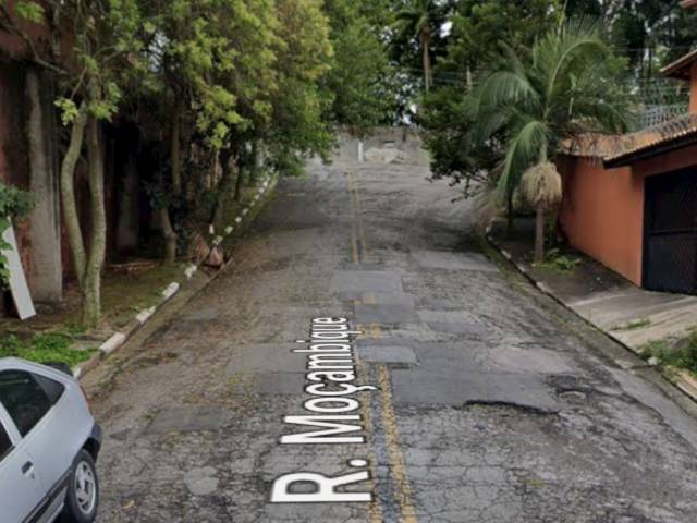Terreno para Venda em Taboão da Serra - 2