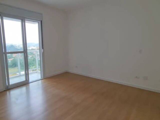 Apartamento para Venda em Embu das Artes - 3