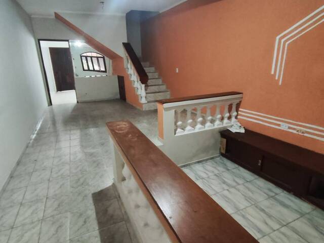 Sobrado para Venda em Taboão da Serra - 5